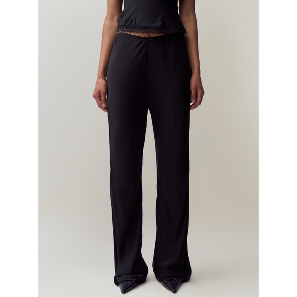 NWT Danielle Guizio Black Flare Pants in Satin Size Medium